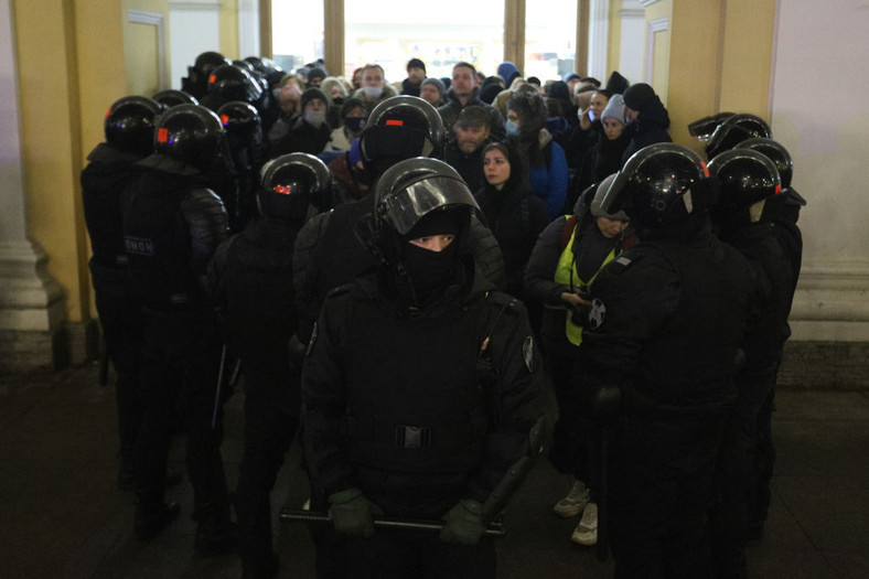 Antywojenny protest 2 marca w Petersburgu
