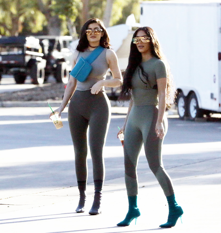 Kim Kardashian i Kylie Jenner