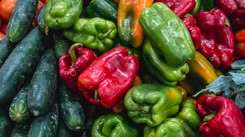 'Zagadkowy' wzrost cen owoców i warzyw w supermarketach. Rząd Hiszpanii wysuwa oskarżenia