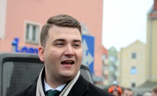 MON: Misiewicz jako szef gabinetu politycznego zarabiał ponad 12 tys. zł brutto