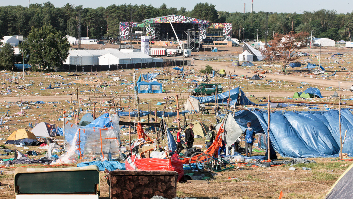 Policja podsumowuje Woodstock. Łącznie odnotowano 153 przestępstwa, z czego najwięcej dotyczy spożywania alkoholu. Szacuje się, że na terenie festiwalu bawiło się 250 tys. osób.
