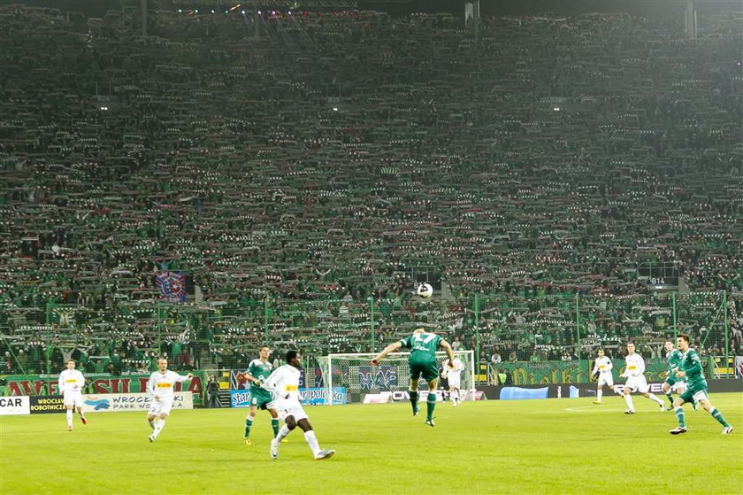 Mamy stadiony nie dla kibiców! Jak to?