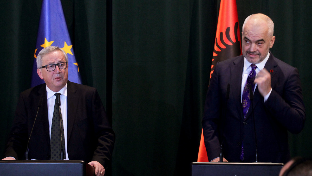 Szef Komisji Europejskiej Jean-Claude Juncker powiedział dziś, że w 2025 r. każdy kraj Bałkanów Zachodnich będzie mógł wejść do Unii Europejskiej pod warunkiem spełnienia kryteriów akcesyjnych.