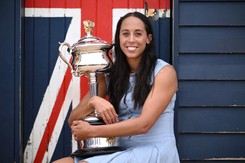 Zjawiskowo piękna Madison Keys. Zwyciężczyni Australian Open pozowała z trofeum [FOTO]
