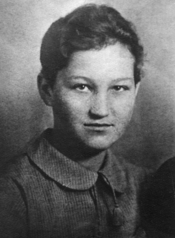 Zoja Kosmodiemjanska (fotografia sprzed 1941 r.)