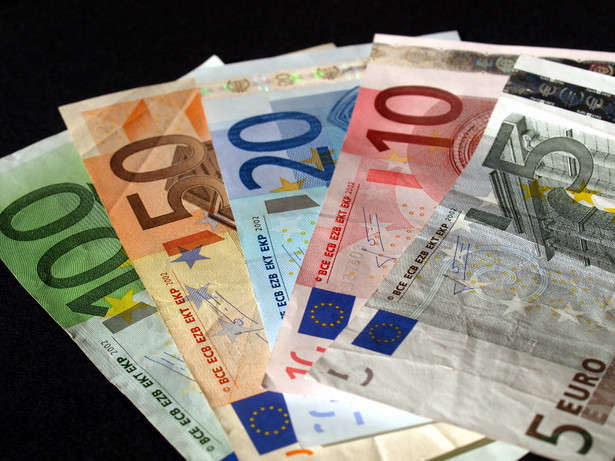 Zalew fałszywych euro. Jakie nominały podrabia się najczęściej?