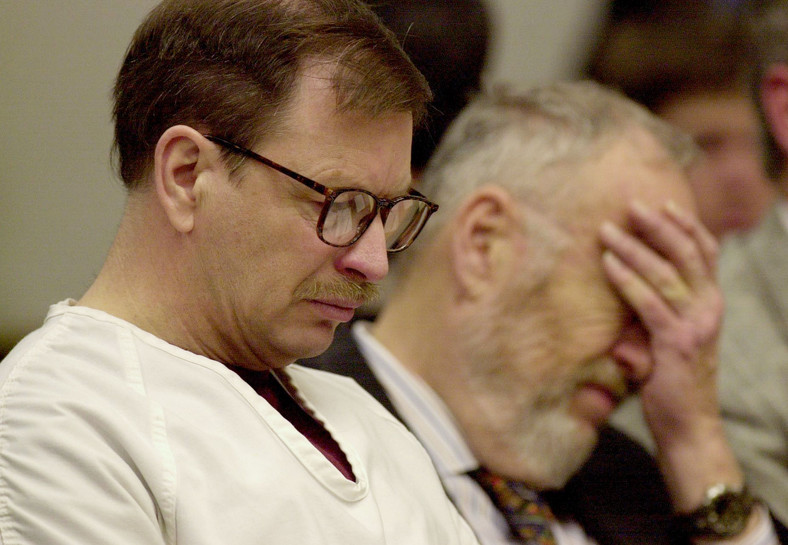 Zabójca z Green River, Gary Ridgway stanął przed sądem w Seattle, 18 grudnia 2003 r.