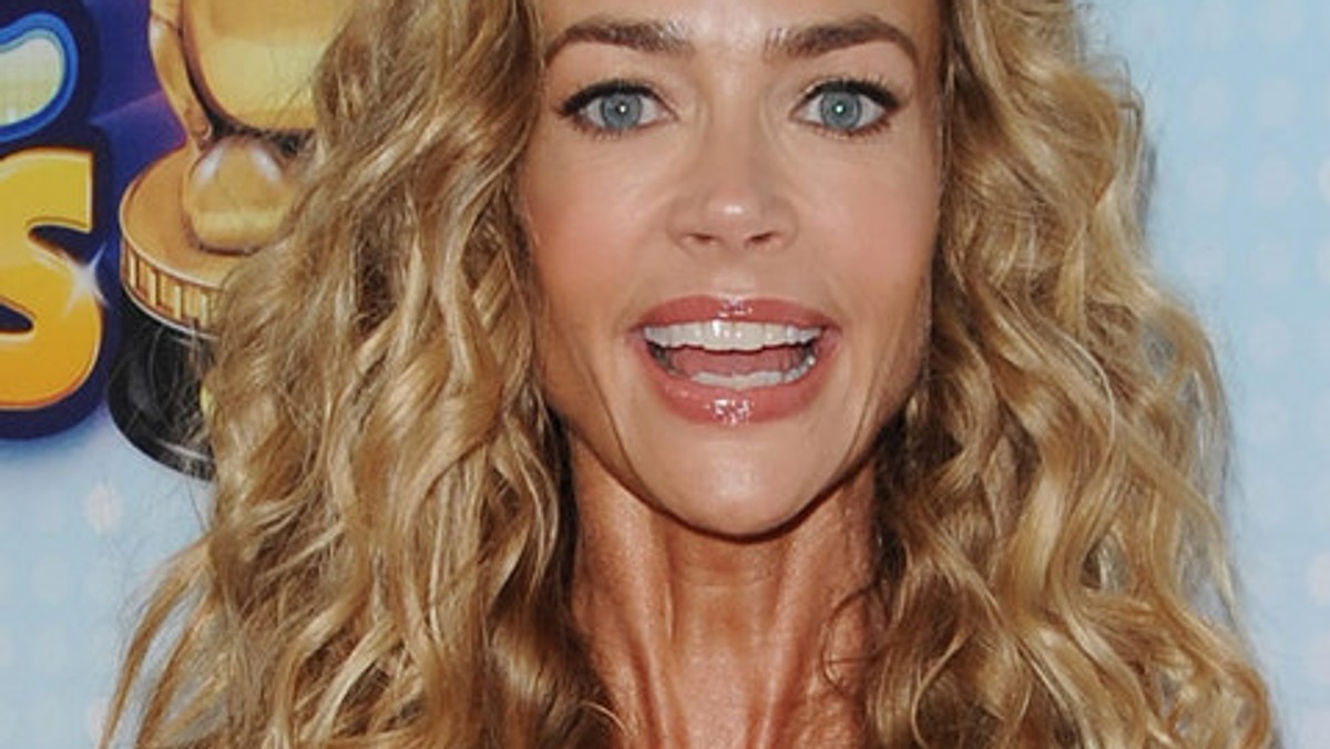 Co się stało z twarzą Denise Richards?-zajawka