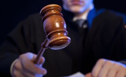 Przełomowy wyrok w sprawie UFK: Tysiące ludzi mogą odzyskać utopione pieniądze