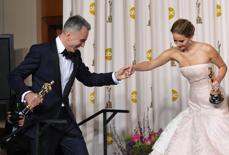 Daniel Day-Lewis i Jennifer Lawrence nagrodzeni Oscarami w roku 2013