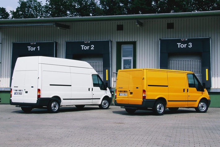  Ford Transit V