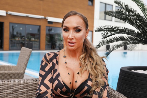 PRAVE PATROLNE ŠAPE, DEČJI ŠAMPANJAC I BALONI Zavirite na proslavu rođendana sina Goge Sekulić, a Ceca Ražnatović odmah reagovala: "VOLIM TE"