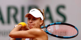 Magda Linette z awansem do ćwierćfinału debla French Open. Krew na korcie
