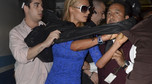 Paris Hilton wdała się w bójkę z paparazzi