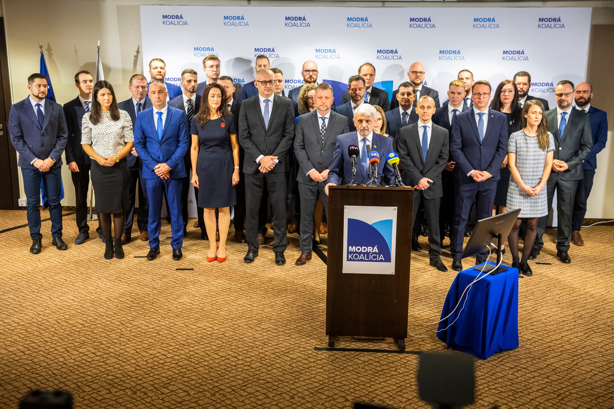 Dzurinda predstavil nový politický projekt s názvom Modrá koalícia na tlačovej konferencii v Bratislave.