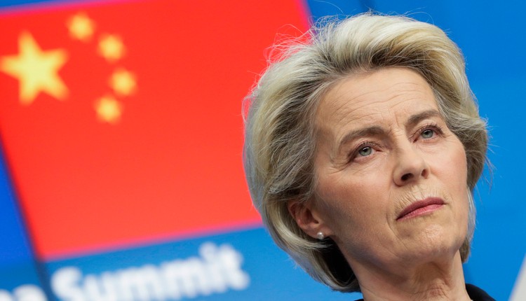 Unia zrywa z chińskimi dostawcami. Ekspert: To lepsze, niż gdyby decyzję podjęła samodzielnie Polska