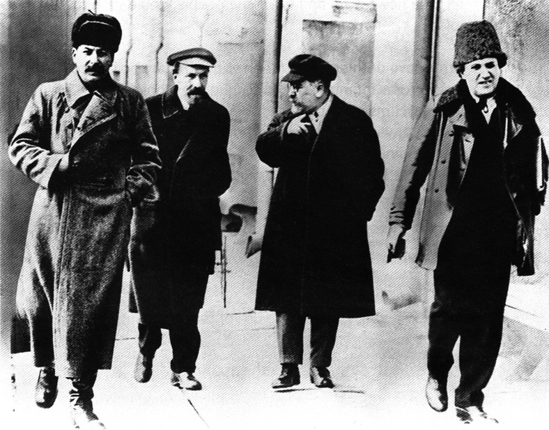 Józef Stalin, Aleksiej Rykow, Lew Kamieniew i Grigorij Zinowjew. Proces Kamieniewa-Zinowjewa był początkiem okresu wielkiego terroru w ZSRR
