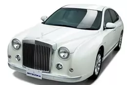 Mitsuoka Galue – Fiat, Rolls-Royce, Jaguar i Nissan w jednym