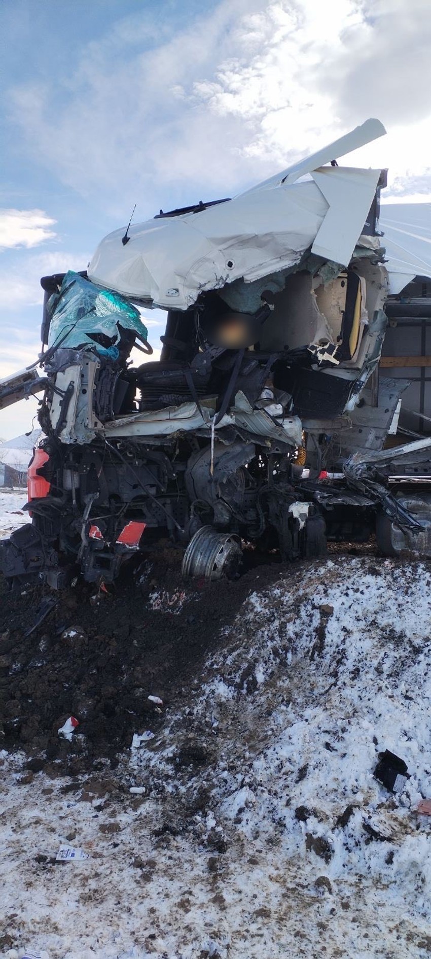 Sudar autobusa i kamiona kod Kraljeva