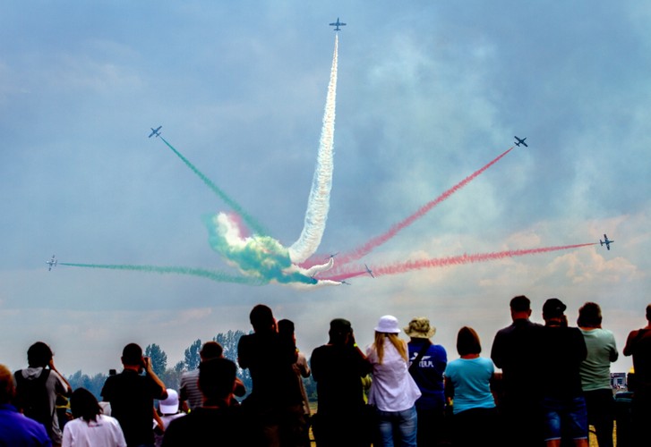 Pokaz zespołu akrobacyjnego Włoskich Sił Powietrznych - Frecce Tricolori