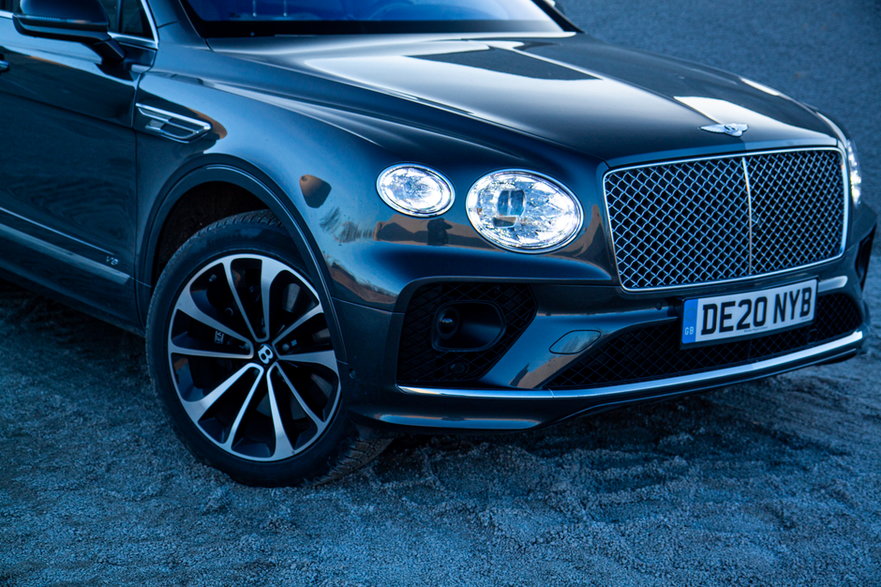 Bentley Bentayga to najszybszy SUV świata. Jeździmy ulubionym samochodem Cardi B
