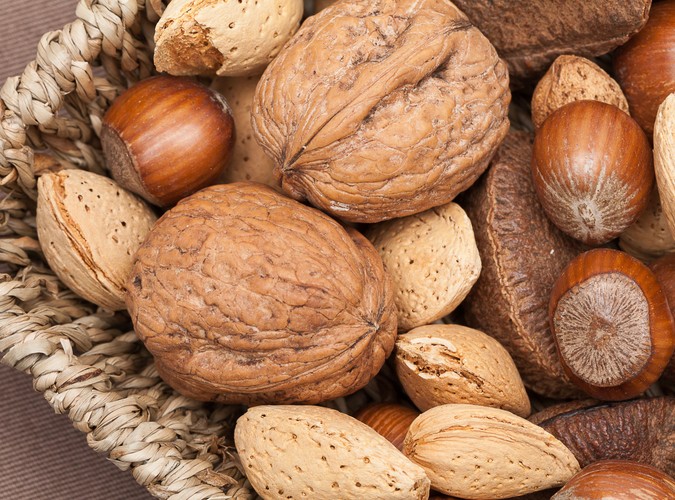 Orzechy - laskowe, włoskie - migdały