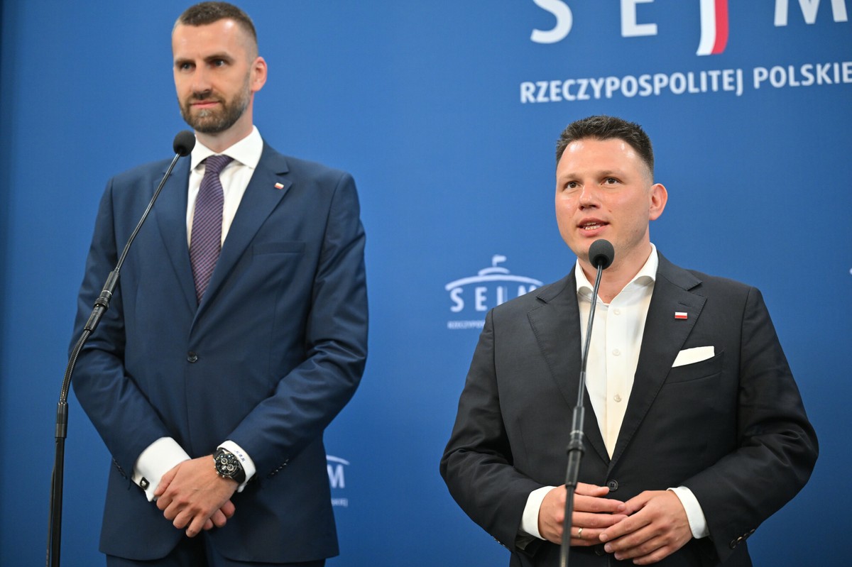 Pierwszy taki sondaż po wygranej Karola Nawrockiego. Konfederacja ostro w górę