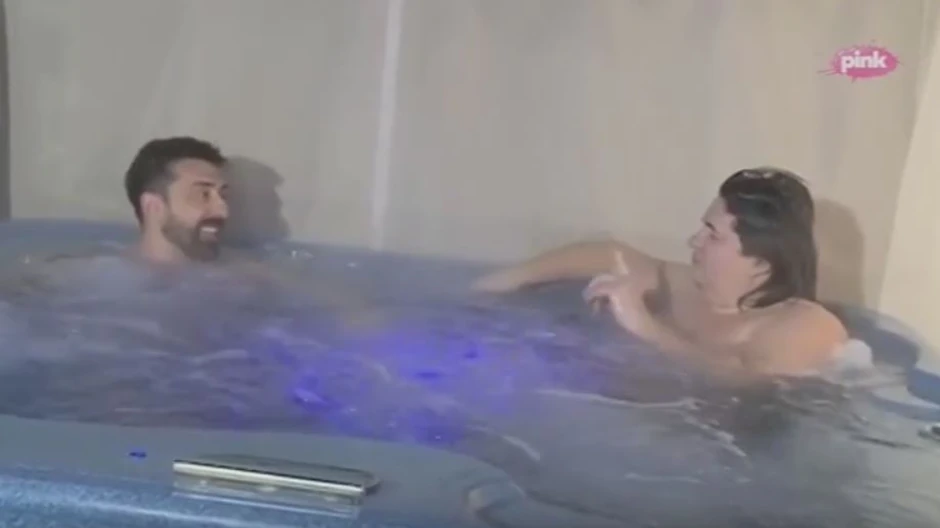 Ognjen i Kemiš u džakuziju