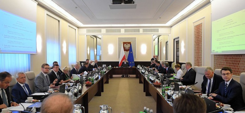 PiS ostro zamiesza w resortach. Tak może wyglądać rząd w kolejnej kadencji