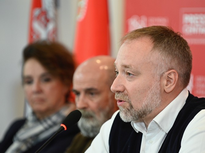 Danas je Dan sećanja na čak 40 miliona je osoba umrlih od AIDS-a