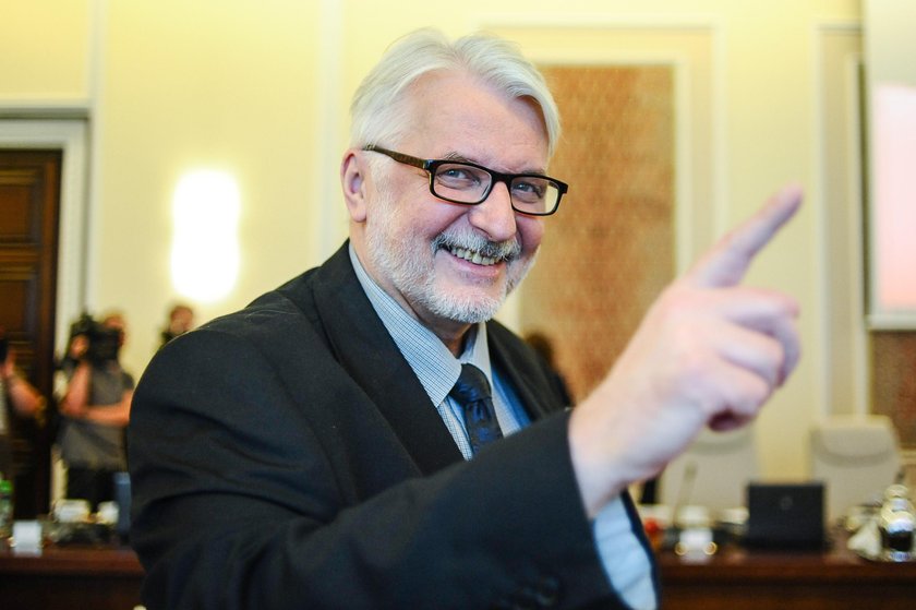 Waszczykowski nie chce powiedzieć co zrobił z nagrodą