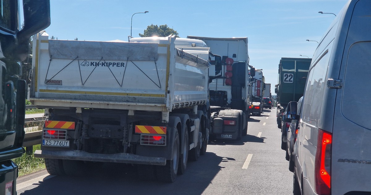 Rolnicy blokują ekspresówki – koszmar z Kołobrzegu do Nowego Targu