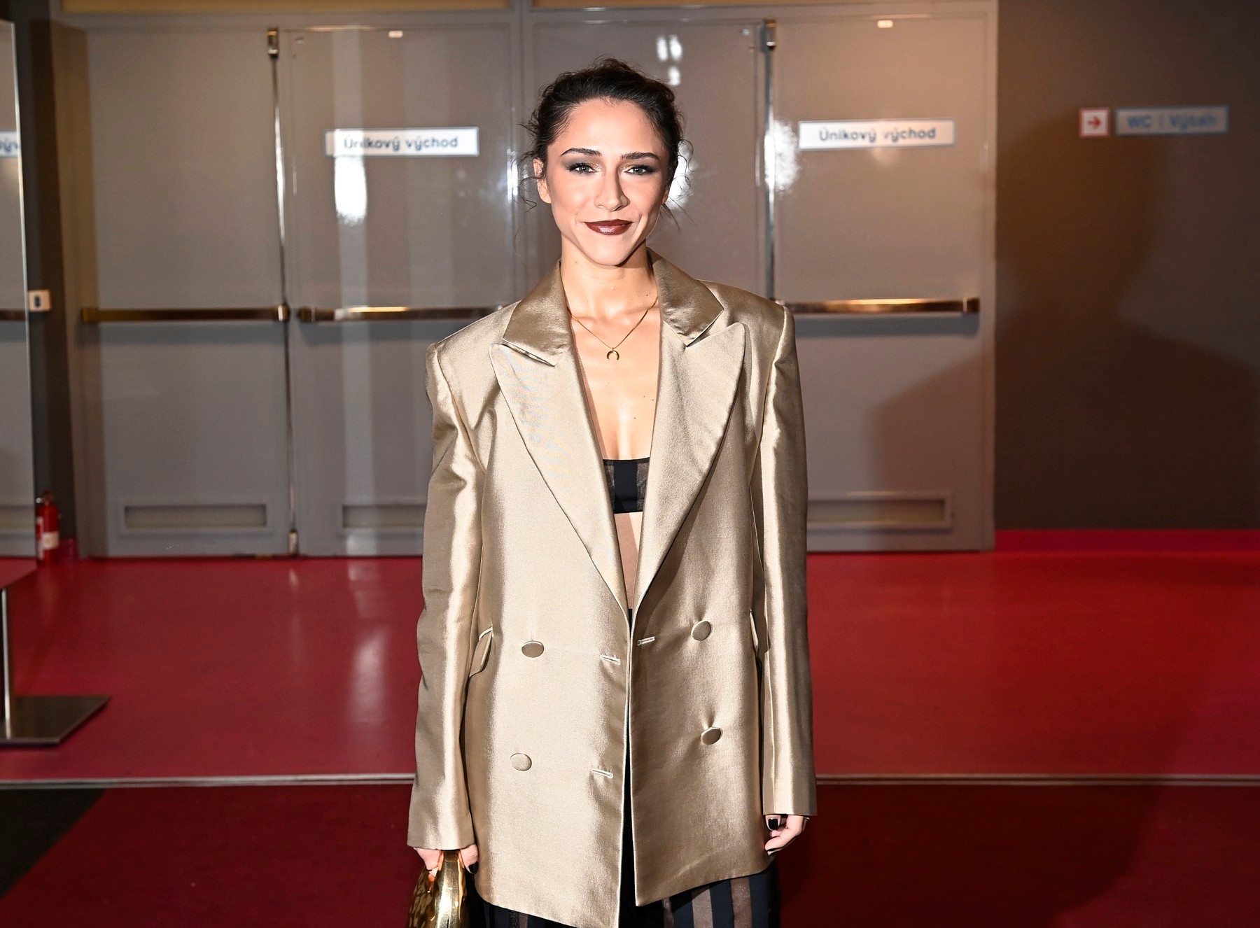 Česká herečka a speváčka Eva Burešová.