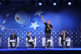 To jest wojna cywilizacyjna. Sesja plenarna 1. dnia XXXI Forum Ekonomicznego