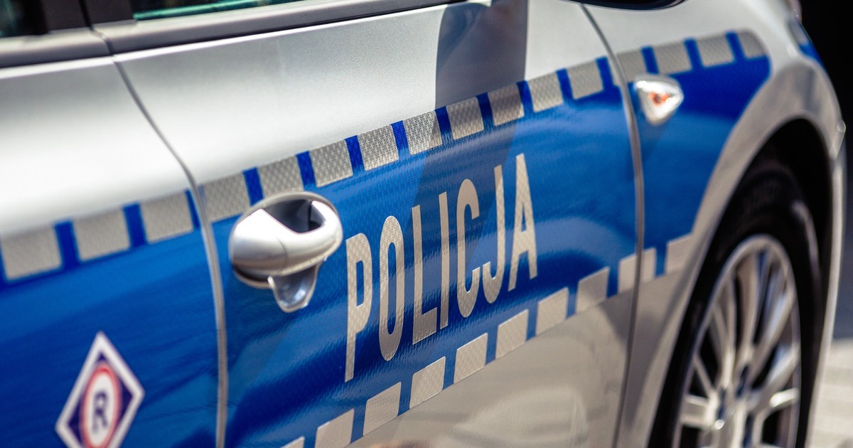 Makabryczne odkrycie w mieszkaniu. Nie żyje 51-latek. "Zdarzenie o charakterze kryminalnym"