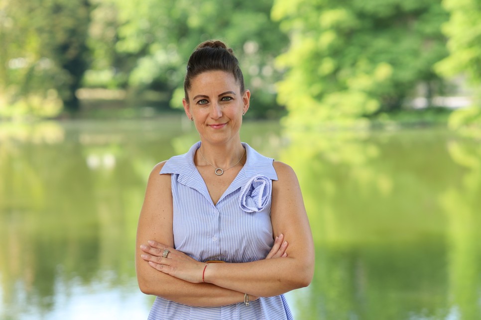 Légrádiné Bodó Éva horgolt táskáit Eeves Design néven találjuk meg