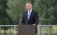 Duda wkręcony przez Rosjan. Jest reakcja MSZ, posypały się kary