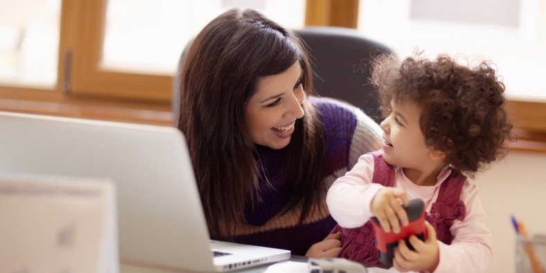 mom working from home 