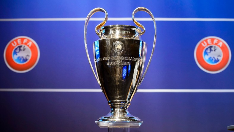 UEFA oficjalnie przełożyła terminy majowych finałów LM i LE