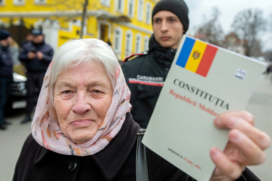 Demonstracja przeciwko uznaniu języka rumuńskiego za urzędowy w Mołdawii