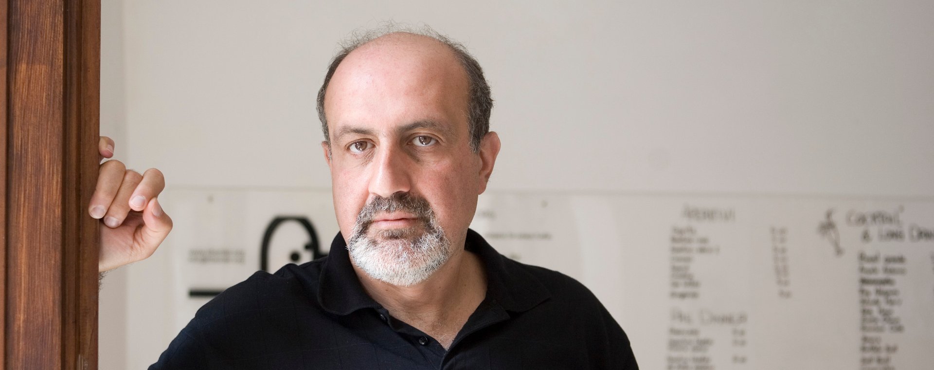 Prof. Nassim Nicholas Taleb uważa, że mieliśmy szczęście, iż pandemia koronawirusa wybuchła w erze internetu