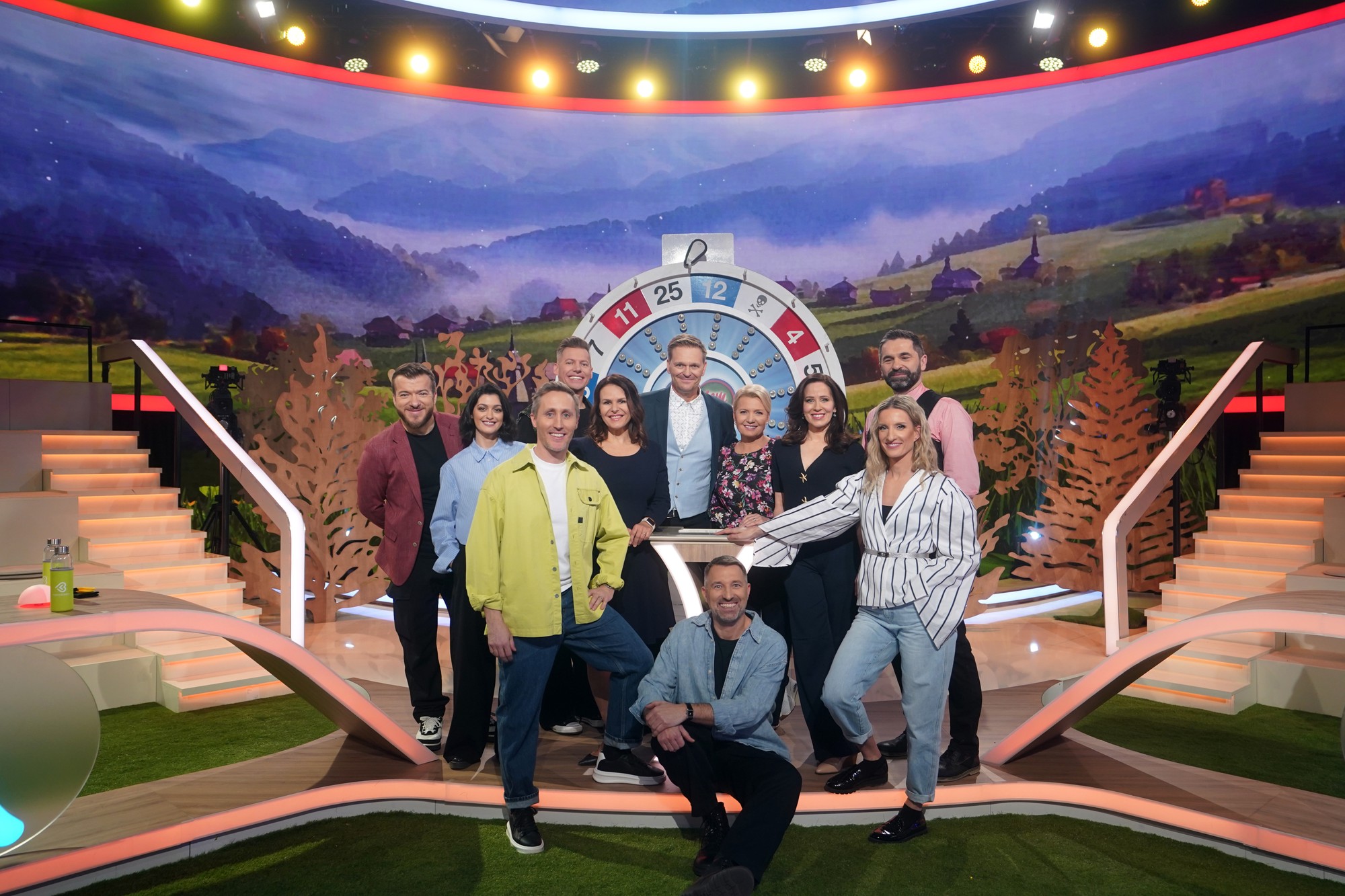 Šou TV JOJ Milujem Slovensko - Sajfa, Martin Nikodým a Adela Vinczeová.