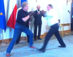 Bili się w Pałacu Prezydenckim. Szef BBN komentuje: Remis bez wskazania