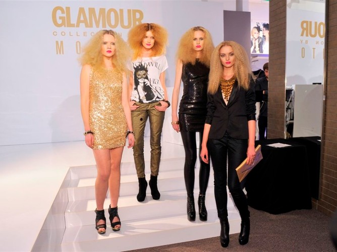 Honorata Wojtkowska wśród innych modelek na pokazie Glamour Collection by Mohito.