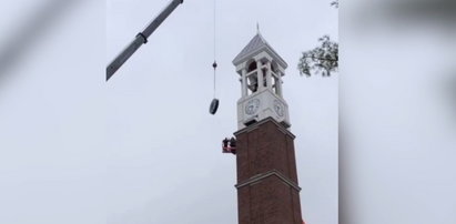 Montowali wielki zegar na wieży. Nagle rozegrał się dramat!