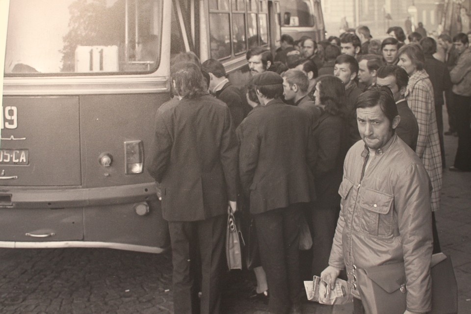 Zdjęcia kieleckiego fotografika Jerzego Piątka, które można oglądać w Muzeum Historii Kielc na wystawie "Były takie Kielce"