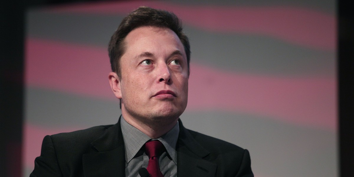 Elon Musk jest założycielem firm: PayPal, SpaceX i Tesla 