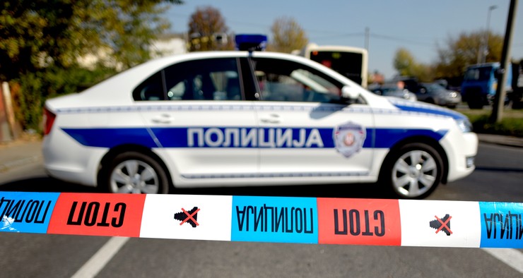POKRIVALICA POLICIJA srpska policija uviÄaj 07 foto S Krstic
