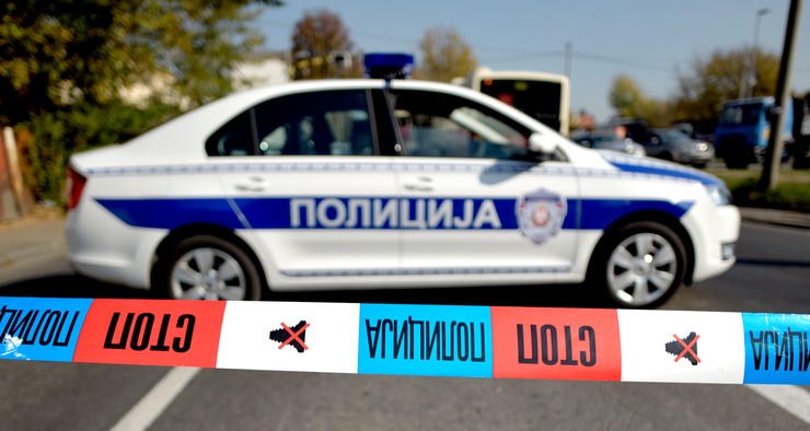 POKRIVALICA POLICIJA srpska policija uviÄaj 07 foto S Krstic