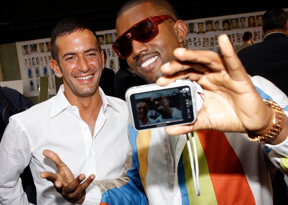 Vajon melyik divatmárkát emlegeti leggyakrabban Kanye West a dalaiban?
